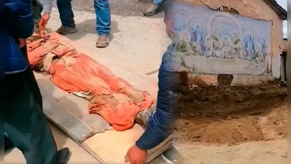 Hallan momia de sacerdote franciscano debajo de restos de antigua iglesia en Huancavelica