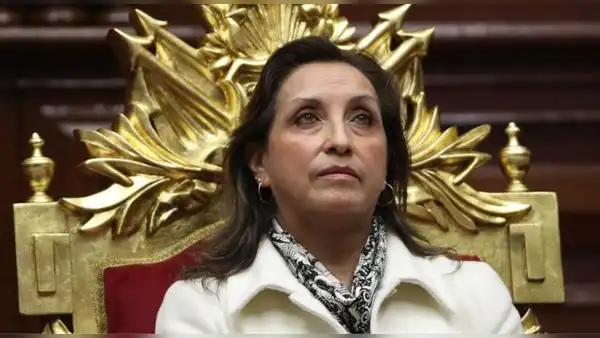 Dina Boluarte asegura que mayoría no pide su renuncia, pero 74% de peruanos sí lo hace, según IEP