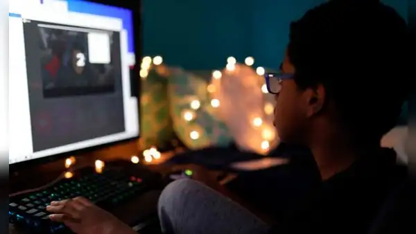 ‘Pasaportes pornográficos’: la iniciativa de Francia para evitar que menores accedan a sitios prohibidos