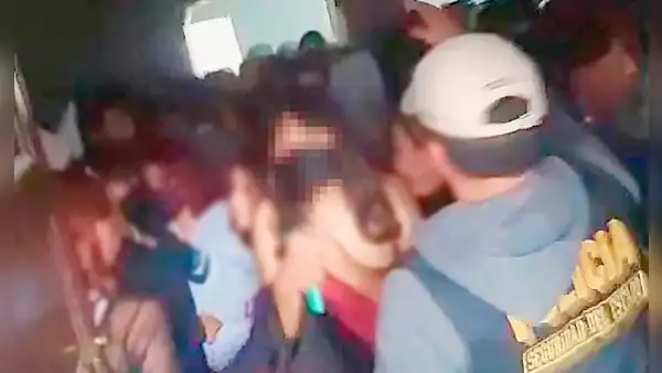 Huancayo: 90 menores fumaban y bebían alcohol en falsa vivienda