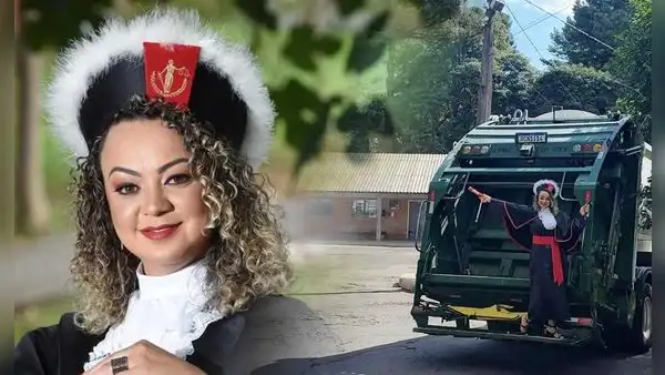 Junto al camión de basura en el que trabajó una mujer celebra su graduación como abogada