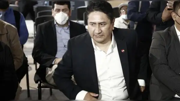 Vladimir Cerrón: el miércoles 15 evaluarán cambio de comparecencia con restricciones por prisión preventiva
