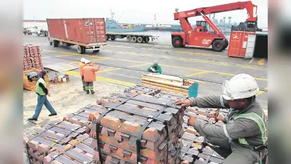 BCRP: exportaciones superaron los S$65.800 millones y avanzaron 4,3% en 2022