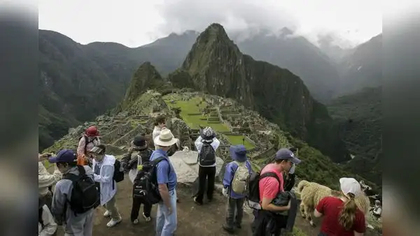 Ciudadela de Machupicchu reabre sus puertas y recibe a 700 visitantes