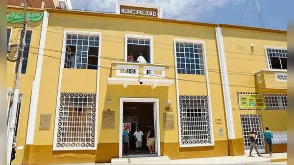 Designan a funcionarios que incumplen perfil profesional en municipio de Ferreñafe, según Contraloría