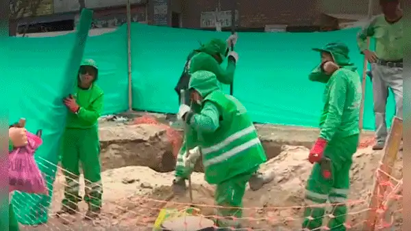 SJL: vecinos denuncian que Sedapal dejó profunda zanja tras realizar obras en Canto Grande