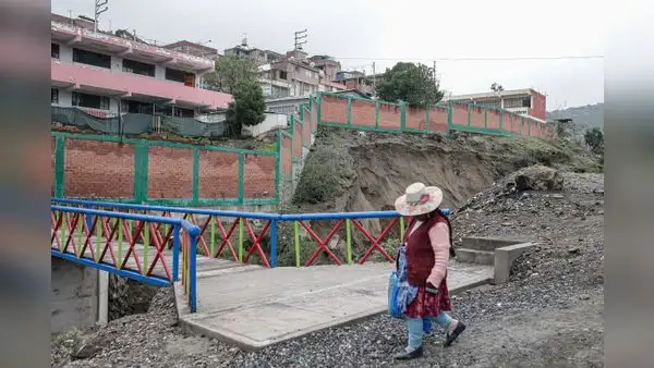 Arequipa: colegio fue construido al borde de torrentera en Paucarpata