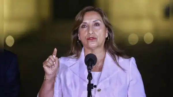 Frente Esperanza tras reunión con Dina Boluarte: Se le dijo que la salida a la crisis pasaba por su renuncia