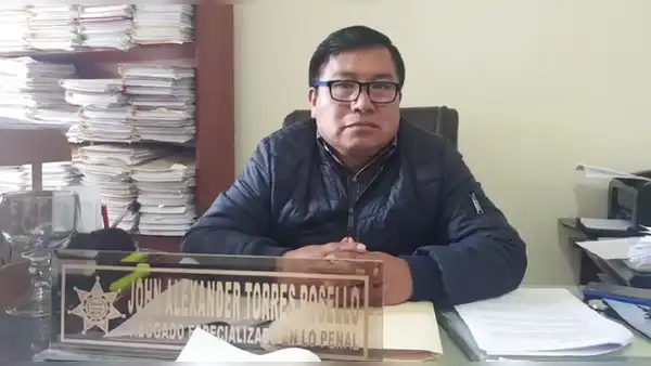 Solicitan prisión para policía que pidió renuncia de Boluarte