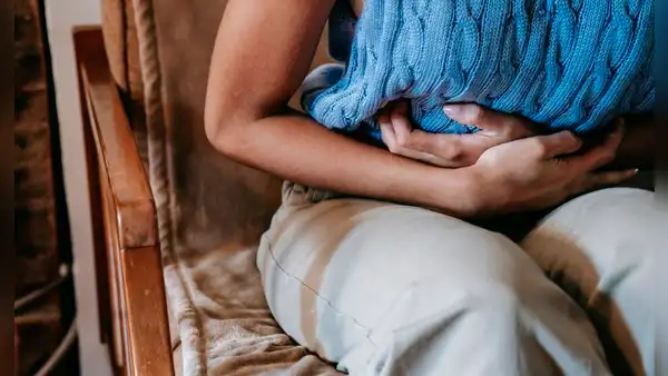 ¿Faltar al trabajo por cólicos menstruales? Ciudad de México propone licencia menstrual que lo permitiría