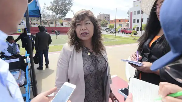 Las deudas de la nueva gerente de Educación Arequipa con su sector