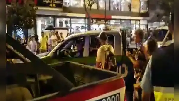 Miraflores: PNP detiene a artistas mientras realizaban vigilia cultural en el parque Kennedy