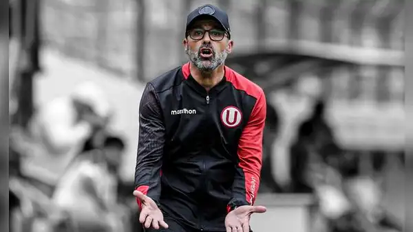 Carlos Compagnucci no va más como DT de la 'U' tras 3 derrotas y a días de debutar en Sudamericana