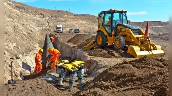 Contraloría advierte colapso de canal del proyecto Lomas de Ilo