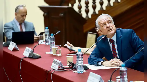 Adelanto de elecciones volverá a ser discutido