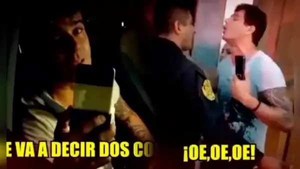 Joselito Carrera enfrenta a la Policía durante intervención: "Si te crees macho, sácate el uniforme"