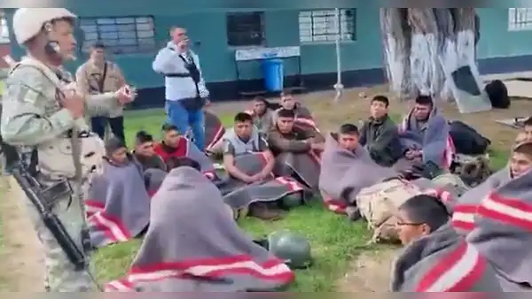 Soldados aseguran ante oficial del Ejército que se tiraron al río para huir de manifestantes en Puno