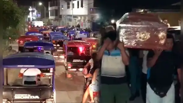 Caravana de personas y vehículos acompañaron velorio de primos asesinados cruelmente en San Martín