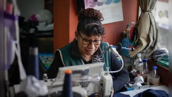 En total, 6 de cada 10 mujeres emprendedoras no están registradas en la Sunat