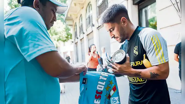 Ilusión celeste: Sporting Cristal enfrenta a Huracán en Copa Libertadores