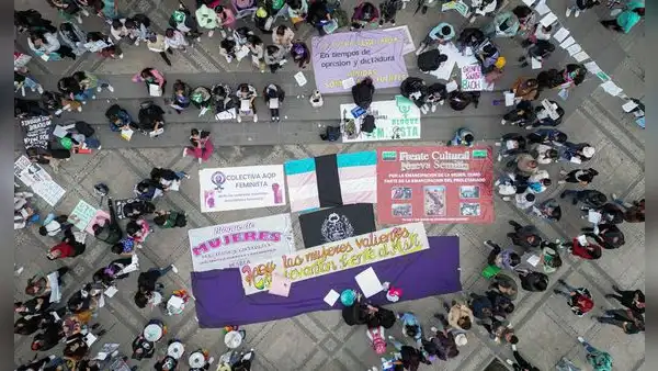 Mujeres marcharon contra la violencia y la desigualdad