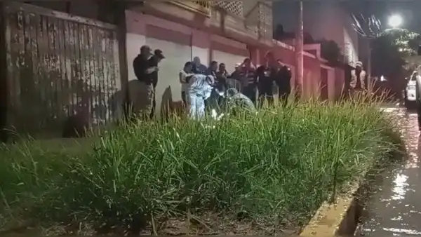 Madre e hijo mueren electrocutados tras tocar cable de internet energizado en Chiclayo