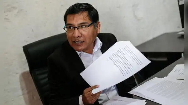 Arequipa: funcionario de Rohel Sánchez con sueldo dorado no cumpliría perfil