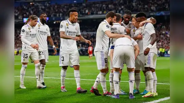 Real Madrid clasificó a los cuartos de final de la Champions tras vencer 2-0 al Liverpool
