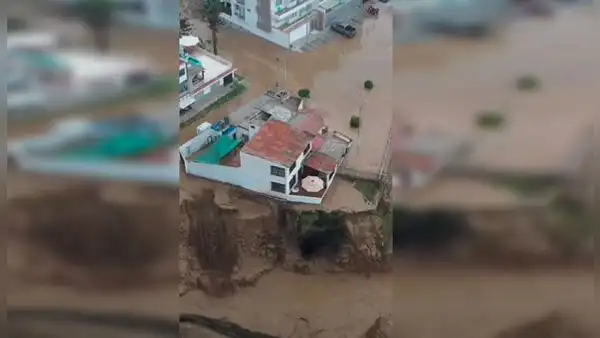 Punta Hermosa: casa de playa a punto de colapsar tras presencia de huaicos