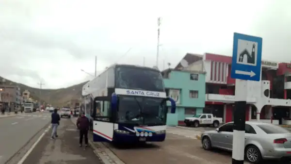 Puno: asaltan bus en vía Puerto Maldonado-Juliaca y acusan a policías de perpetrar el hecho