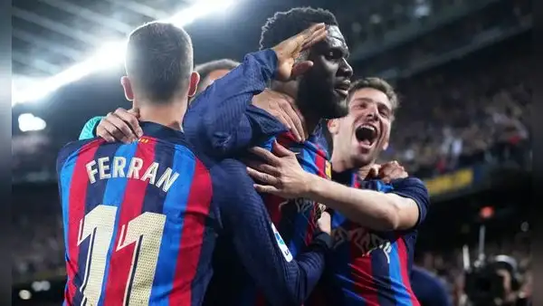 Golazo de Kessie para el Barcelona: el 2-1 de los culés para sacar 12 puntos al Madrid en LaLiga