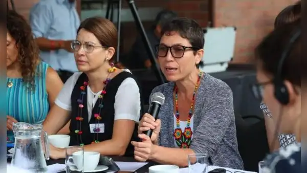 Fiscalía allana el Ministerio del Ambiente luego de que viceministra beneficiara a ONG que ella misma fundó