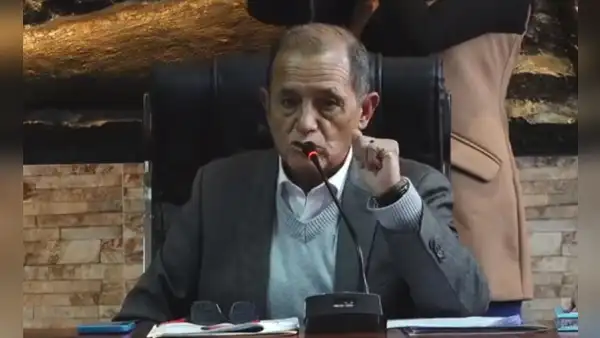 Alcalde de Huaraz calla a regidora en pleno de concejo: “Tú eres regidora no más, yo soy el alcalde”