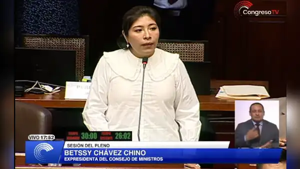 Betssy Chávez arremete antes de votarse su desafuero: "La clase política ha fracasado de todas formas posibles"