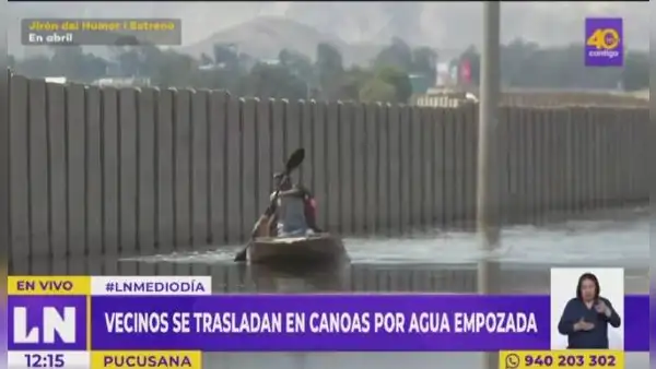 Pucusana: vecinos se trasladan en canoas por aguas empozadas debido a huaicos