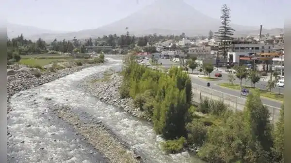 Evaluarán disminuir agua para industrias y agricultura por déficit de lluvias en Arequipa