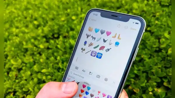 iOS 16.4: Apple añade 31 nuevos emojis para iPhone y, si tienes un Android, no podrás verlos