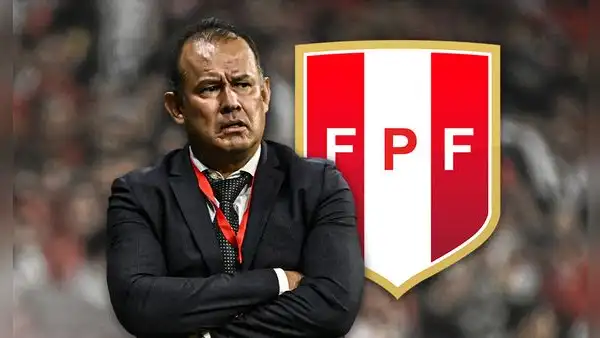 ¿Por qué Juan Reynoso se quedó en Europa y no regresó al país con la selección peruana?
