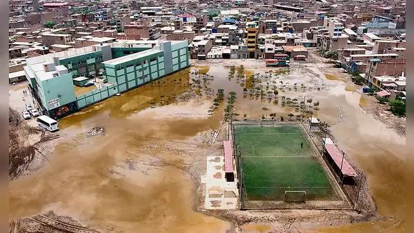 Senamhi no habría alertado a tiempo sobre llegada de ciclón Yaku pese a que tenía conocimiento, según H13