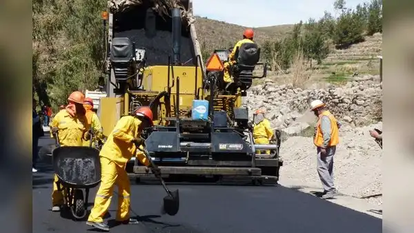 MEF: ejecución de la inversión pública batió récord en primer trimestre