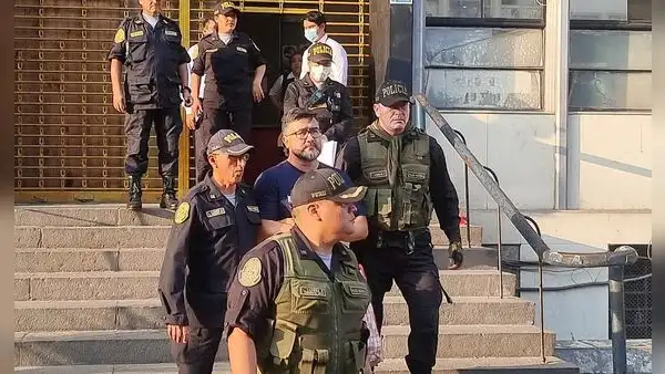 Exministro Geiner Alvarado es trasladado a la carceleta del INPE en el penal Ancón II