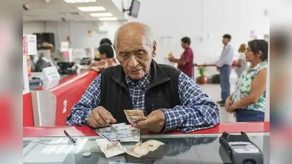 Reforma previsional: pensión mínima sería de S/400 con 15 años de aportes, propone la Comisión de Trabajo