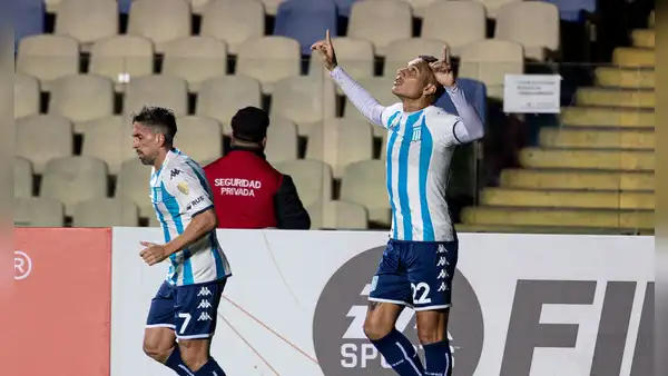 Con golazo de Paolo Guerrero, Racing venció 2-0 Ñublense por la Copa Libertadores 2023