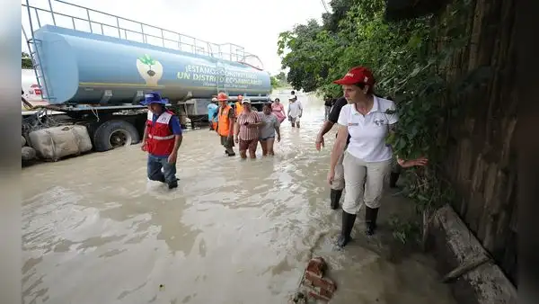Ejecutivo enviará 200 máquinas a Piura para emergencia por lluvias
