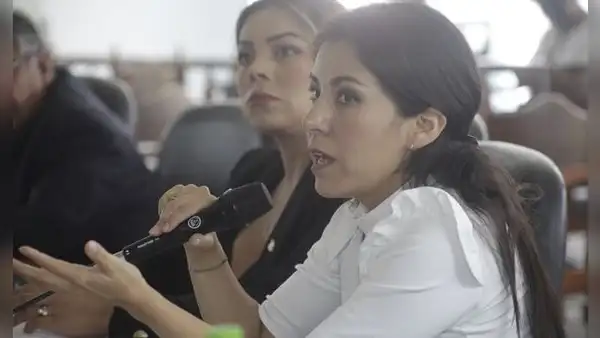 Arequipa: regidora califica de poco transparente la gestión edil de Víctor Hugo Rivera
