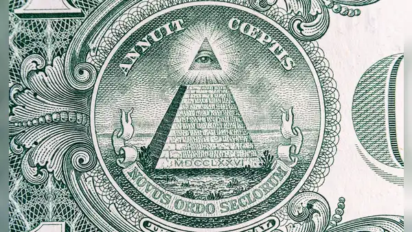¿Cuál es el verdadero significado de la pirámide y el ojo en el billete de 1 dólar?