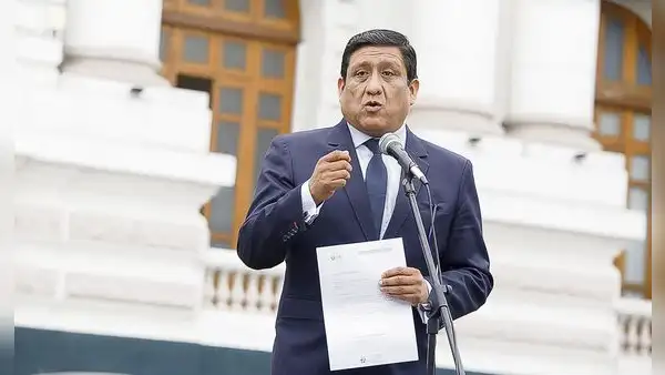 Congreso: blindaje en marcha a Héctor Ventura en caso de agresión a policía
