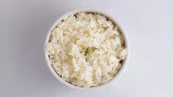 ¿Por qué comer arroz frío es mejor que consumirlo caliente? Aquí la respuesta