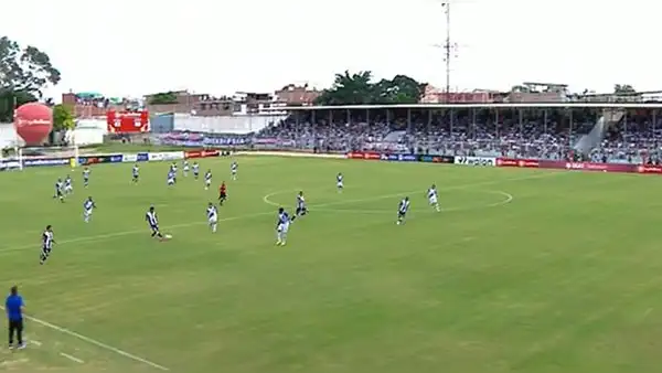 Alianza Lima y gol de Bryan Reyna terriblemente anulado por fuera de juego inexistente