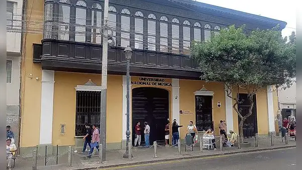 Biólogo presidirá la Universidad de Música